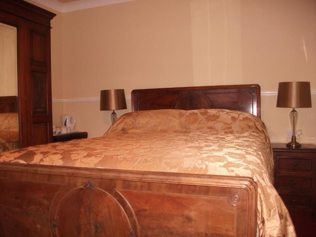 Fuchsia House Bed And Breakfast Connemara 렌빌 객실 사진