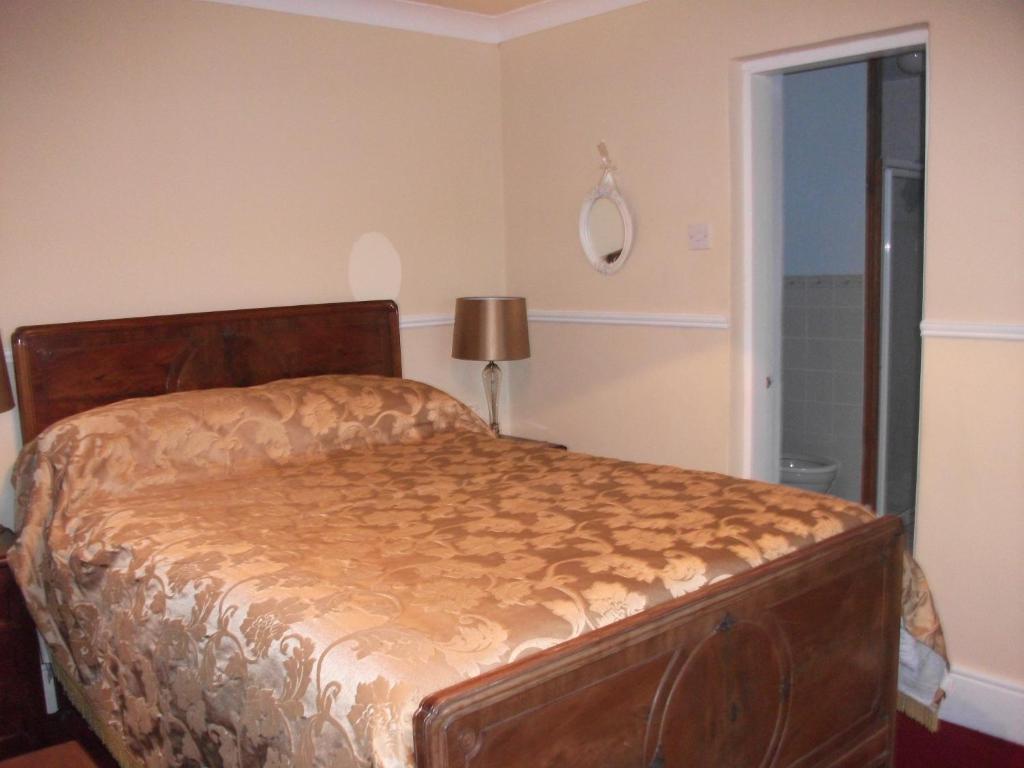 Fuchsia House Bed And Breakfast Connemara 렌빌 객실 사진